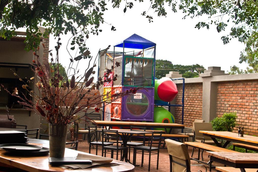 Casa Forno Country Hotel Otjiwarongo Luaran gambar