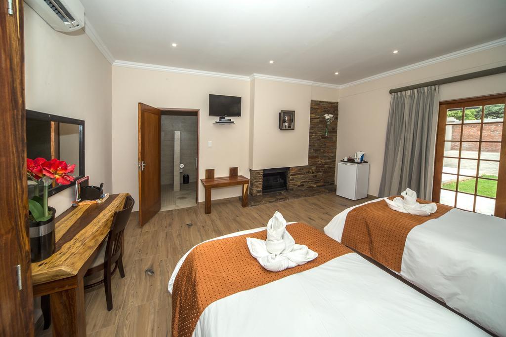 Casa Forno Country Hotel Otjiwarongo Luaran gambar