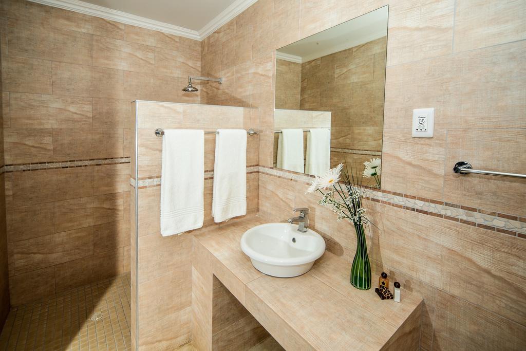 Casa Forno Country Hotel Otjiwarongo Luaran gambar