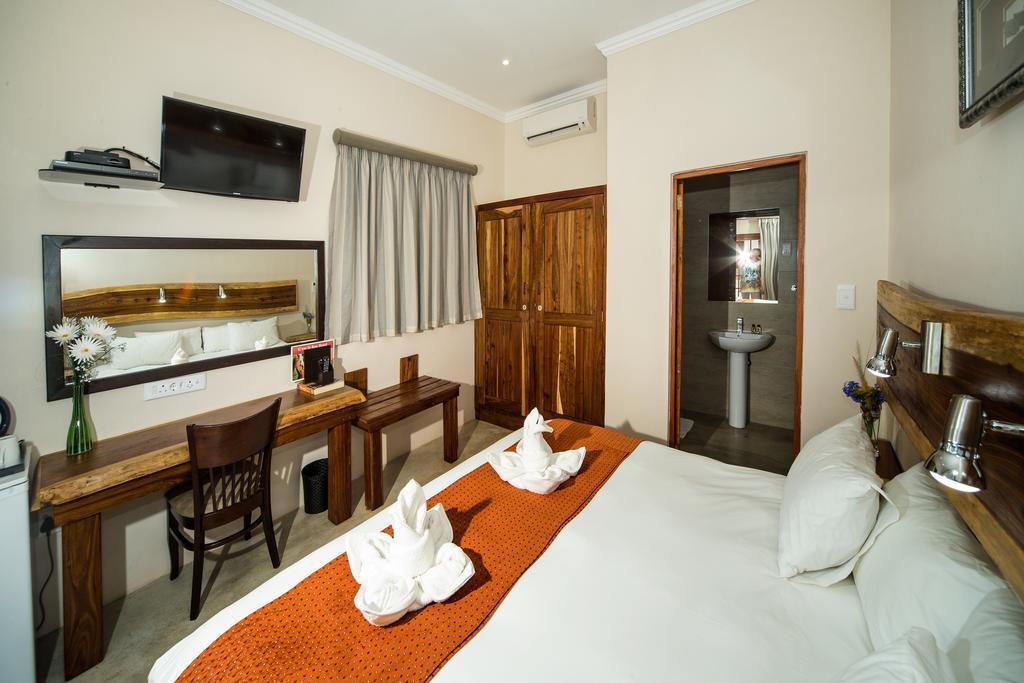 Casa Forno Country Hotel Otjiwarongo Luaran gambar