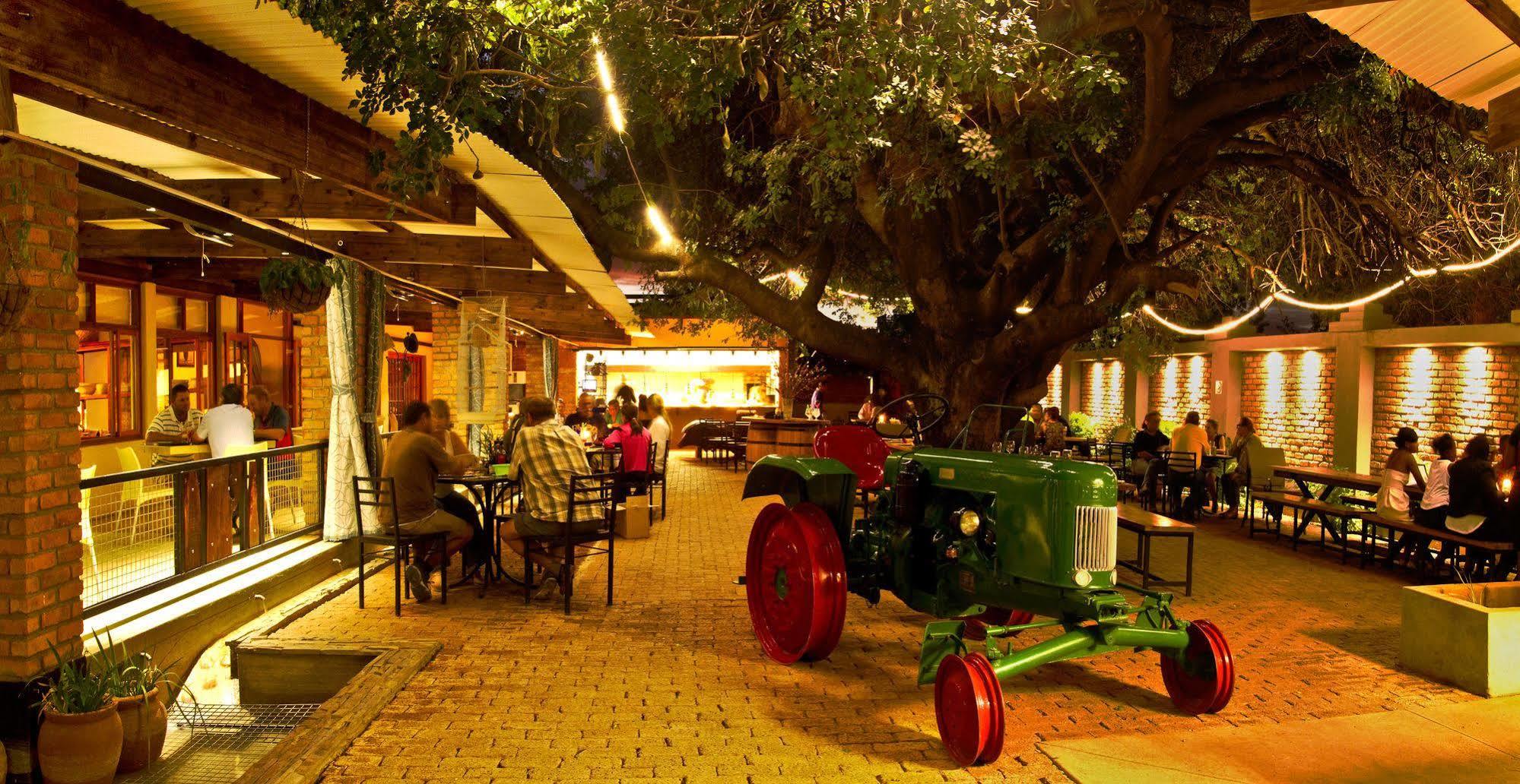 Casa Forno Country Hotel Otjiwarongo Luaran gambar