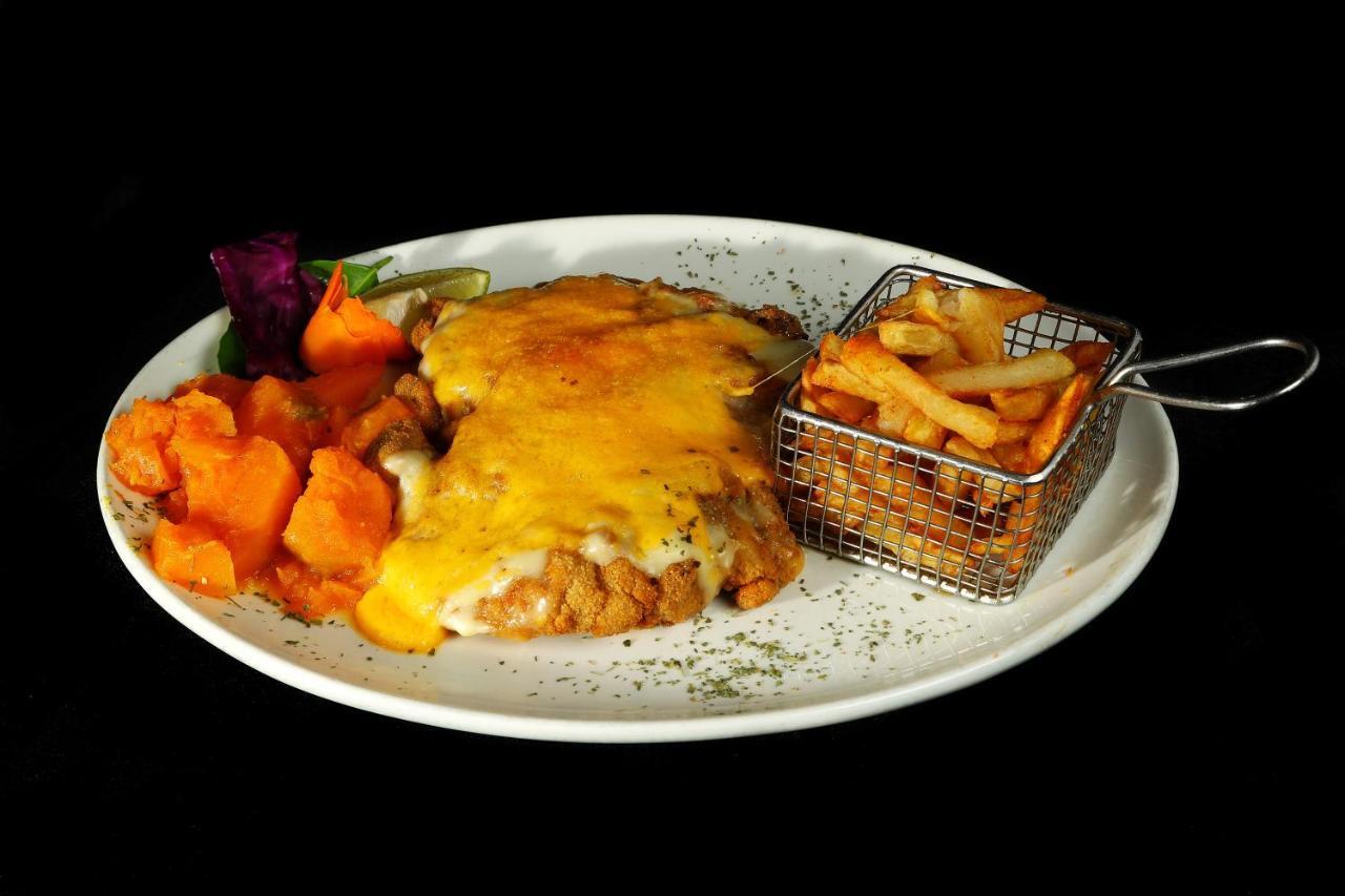 Casa Forno Country Hotel Otjiwarongo Luaran gambar